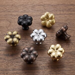 Blumenförmige Schrankknöpfe, Schubladengriffe, Küchenschrankbeschläge, Kommodengriffe, Vintage-Möbelknöpfe, Schrankgriffe, Kleiderschrankdekoration, Wohnaccessoires