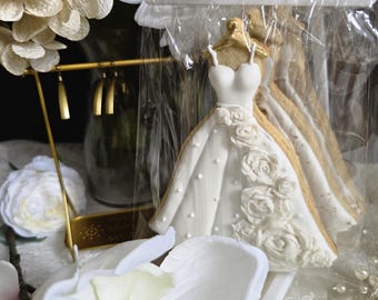 Luxury Wedding Dress Cookies, Bridal Shower Decorated Cookies, Elegant Wedding Favor Cookies, Custom Bridal Gown Sugar Cookies, Edible Art