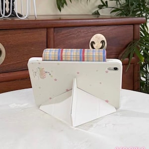 White Star  Sailboat iPad Case for iPad 2026/Air 8/7/6, Magnetic Detachable Design with Built-in Pencil Holder, Cute Nautical Pattern