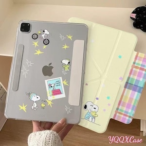 Magnetic Detachable iPad Case with Snoopy Stars Design, Transparent Pastel Yellow Checkered Interior Lining, Compatible iPad 2026/Air 8/7/6