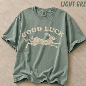 Good Luck Rabbit Shirt Vintage Hare Graphic Tee Retro Western Lucky Bunny Shirt Cool Aesthetic Gift for Women