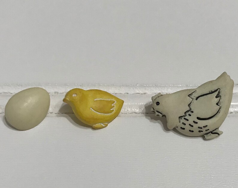 Egg Buttons Chick Hen