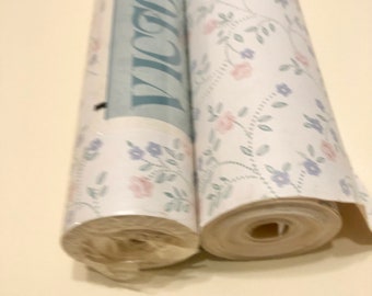 Vintage Victoria Brand Floral Wallpaper