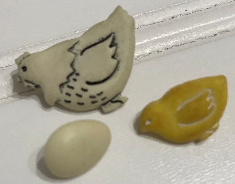 Egg Buttons Chick Hen