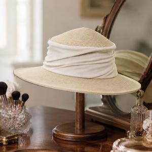 Foldable Straw Flat Top Hat Women Summer Sun Hat Breathable Patchwork Beach Hat Vacation Cap UV Protection Boho Style