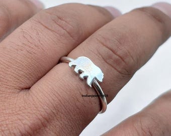 Solid Sterling Silver Bear Ring, Minimal Animal Jewelry, Nature Inspired Band