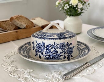 Quesera o mantequera vintage de Wood & Sons Dorset azul y blanco - Grabada a mano - Burslem, Inglaterra - Decoración rústica