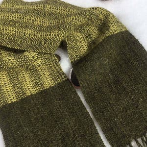Leicht wie eine Feder Crammed & Spaced Schal PDF Muster für Rigid Heddle Loom