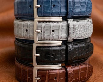 Cinturón unisex de piel de cocodrilo azul repujada, fabricado por OEM/ODM – Cinturón de vestir auténtico