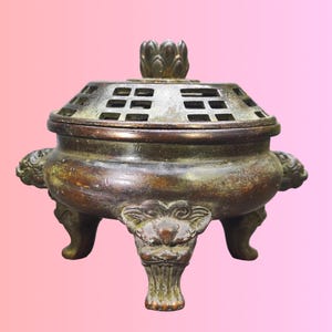 Bronze Bagua Incense Burner - Lion Ears & Lotus Knob,Wabi-Sabi Antique Patina, Feng Shui Decor