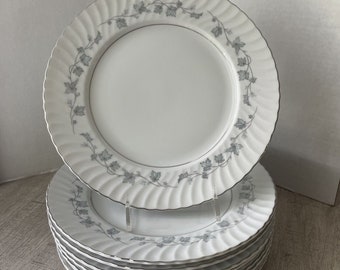 Mikasa Encino Fine China Set Of 2 Dinner Plates 10.5 Inch Silver Leaf Leaves