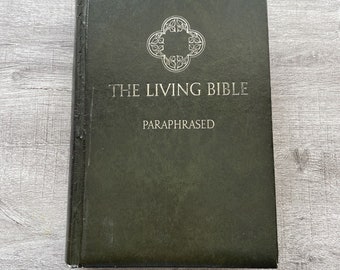 The Living Bible Paraphrased Tyndale House Green Padded Hardcover 1973