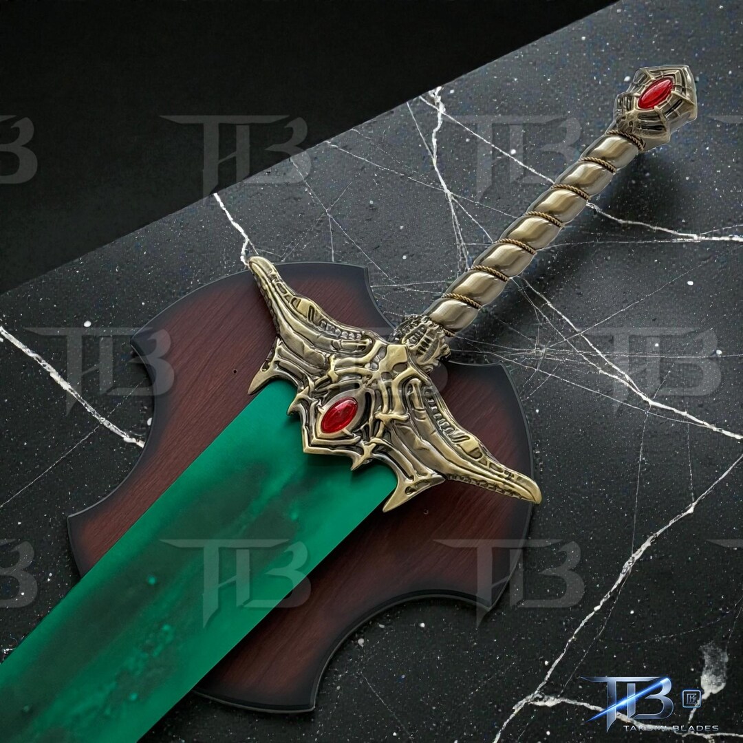Moonlight Greatsword Replica – Full Metal 45