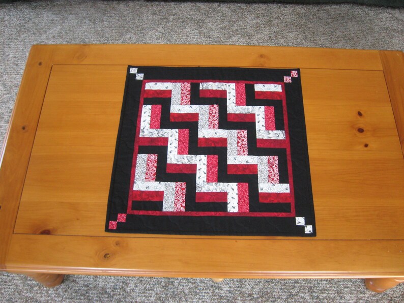 White /& Red Gray Black Quilted Table Topper 3-Rail Blocks FREE SHIPPING