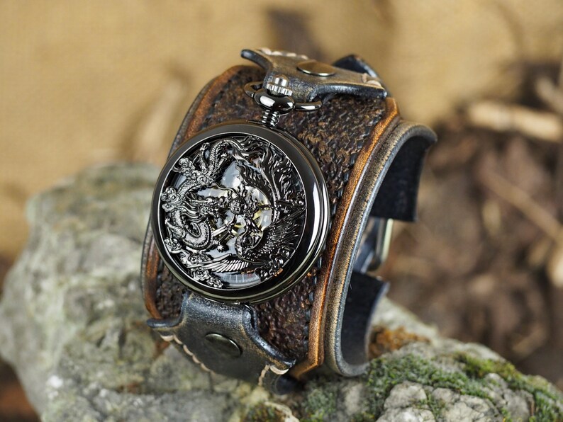 Montre de poche Steampunk, montre-bracelet, vintage noir et marron, montre Dragon, manchette de montre en cuir, bijoux pour hommes image 5