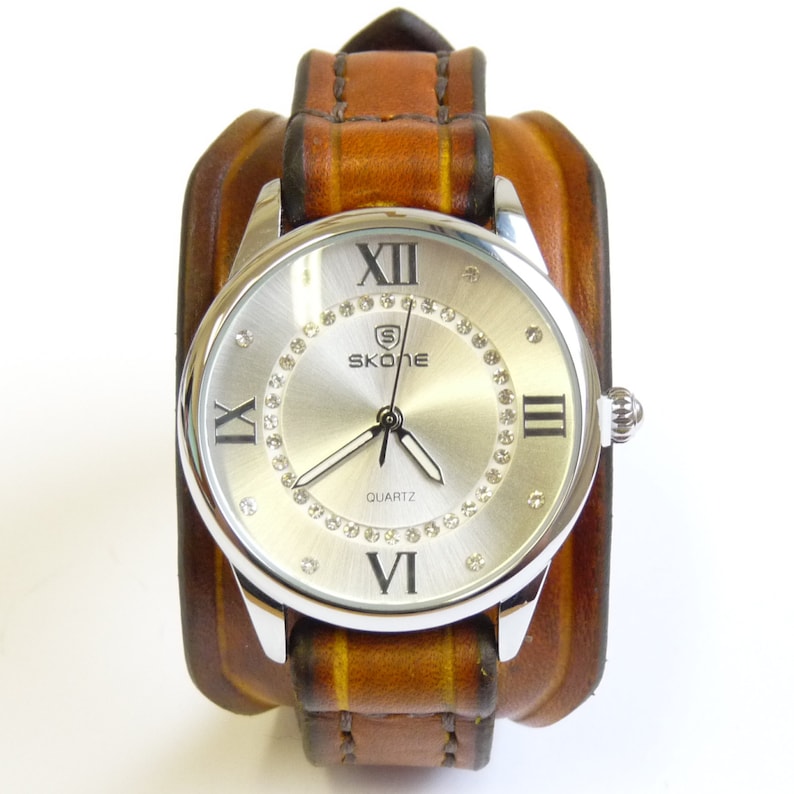 Vintage Watch, Women's Watch, Leather Bracelet Watch, Brown LeatherWatch image 2