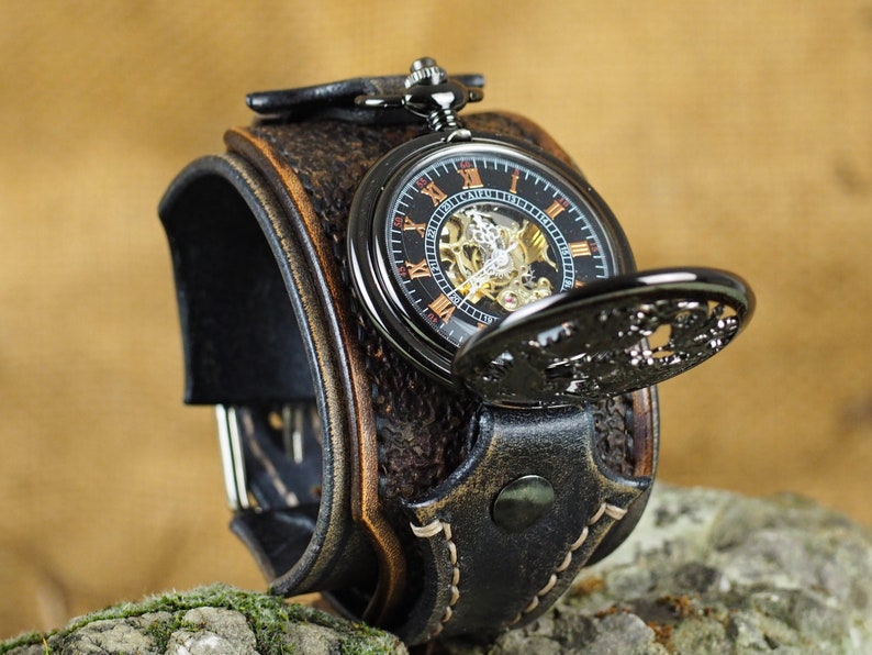 Montre de poche Steampunk, montre-bracelet, vintage noir et marron, montre Dragon, manchette de montre en cuir, bijoux pour hommes image 2