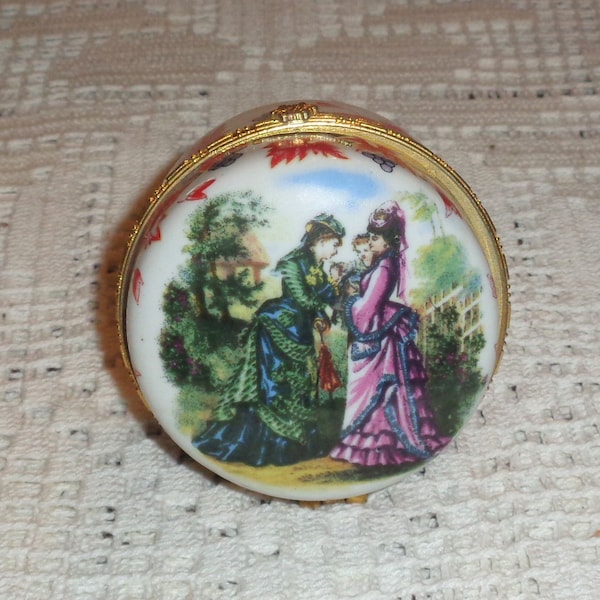 Porcelain Victorian Ladies Outdoor Scene Hinged Trinket Box with Working Quartz Clock