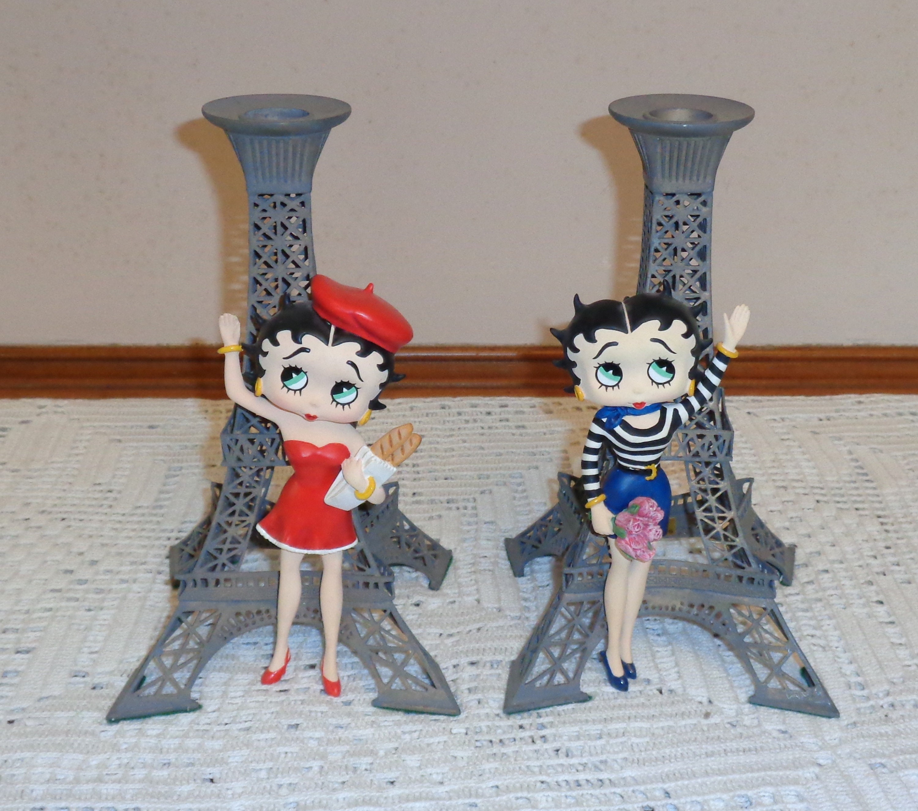 ベティ・ブープ Betty Boop ダンバリーミント COA付き フィギュリン ベティ・ブープ Betty Boop ダンバリーミント COA付き フィギュ