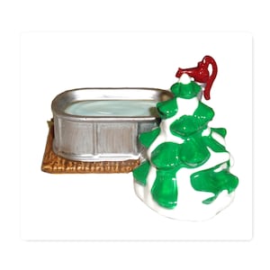 Dept 56 Figurine Tree, Water Pump, Tub Trough Single Loose Village Accessory
