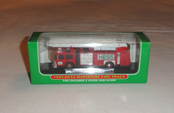 1999 hess miniature fire truck
