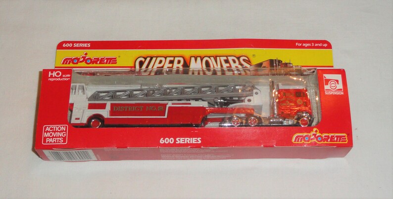Majorette Super Movers 600 Series HO Scale Die Cast Metal District 2 FIRE Dept TRUCK Unopened
