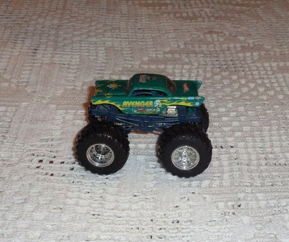 small monster jam trucks