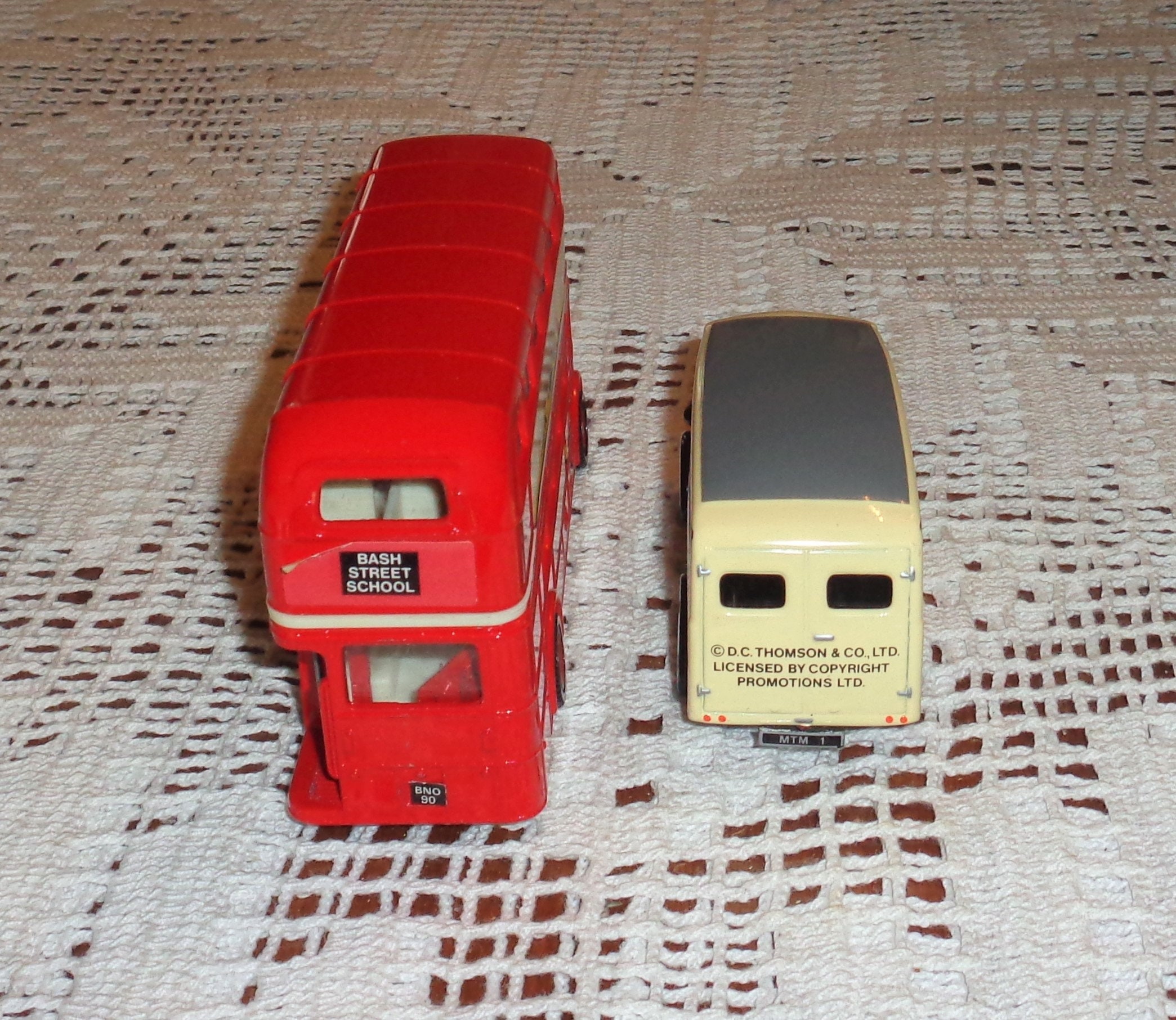 1990 Corgi Bash Street Kids Minnie The Minx Morris J Van And Etsy 日本