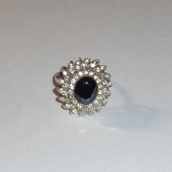 Hallmarked 18K HGE Electroplate Black Onyx & Clear Rhinestones Size 8 1/4 Cocktail Ring