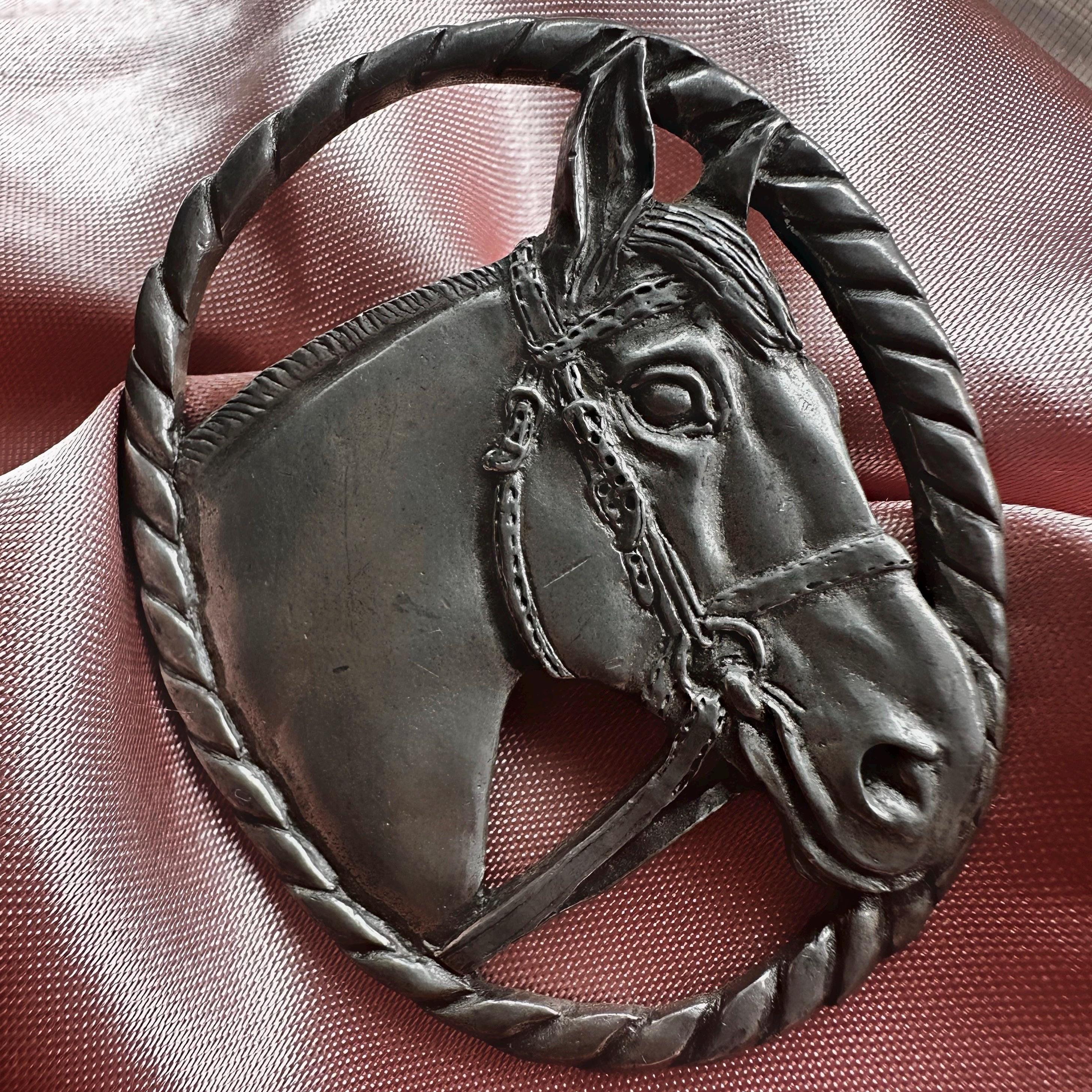 Vintage 1980s Seagull Canada Pewter Horse Head Brooch: Detailed