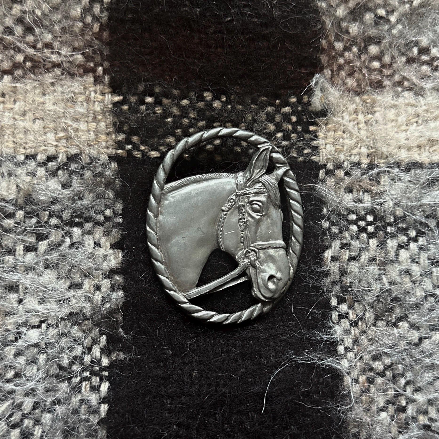 Vintage 1980s Seagull Canada Pewter Horse Head Brooch: Detailed