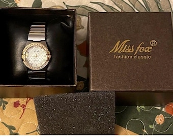 Rhinestone Pearl Dial Watch Women Gold Tone Dress Watch Stretch Band NWT Box Quartz