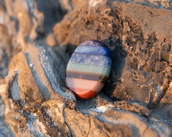 Piedra para la ansiedad de los 7 chakras • Piedra de palma para los chakras • Cristal para el equilibrio energético • Piedra de meditación • Alivio de la ansiedad • Regalo espiritual