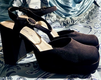 Vintage "Fiona" Brand Black Platform Shoes