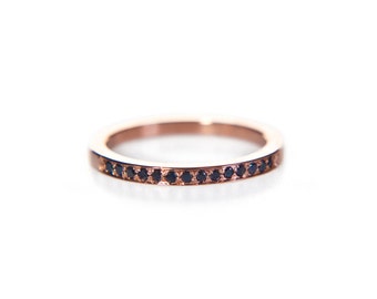 Rose gold black diamond eternity ring, 14k gold delicate thin pave band, anniversary stacking ring, modern wedding band