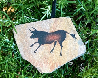 Lascaux Bull Ornament primitive painting on stone