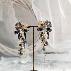 Monochrome Bouquet Dip Flower Earrings, Silver & White Floral Dangles, 2-Way Bridal Jewelry, Asymmetric Resin Art, Surgical Stainless Steel