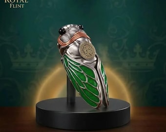 Cicada Green Enamel Insect Art Collectible, Windproof Zippo