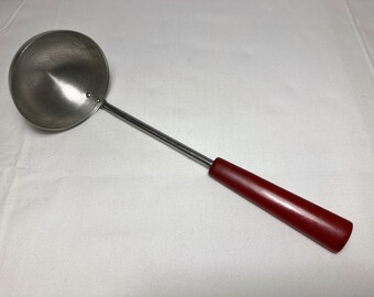 vintage cookware farmhouse decor vintage kitchen gadgets- FREE SHIP Six vintage bakelite cookware utensils for one price-bakelite handles