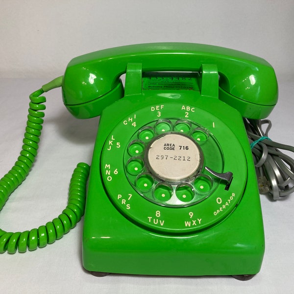 Vintage 1970's Stromberg Carlson Lime Green Rotary Desk Phone Telephone ~  Tested, Working ~Retro Decor Prop