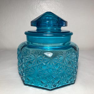 Vintage LE Smith Blue Apothecary Jar Daisy & Button Glass Canister 7"