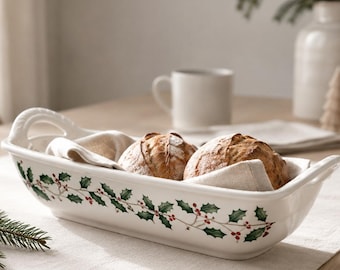 Lenox Holiday Bread Basket Vintage Christmas Bread Server Holly Berry Dish