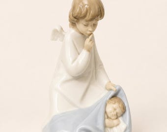 Angel With Child/Baby - No Box Religious and Nativity by Lladro