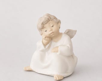 Lladro Angel Thinking Dots 4539 Matte