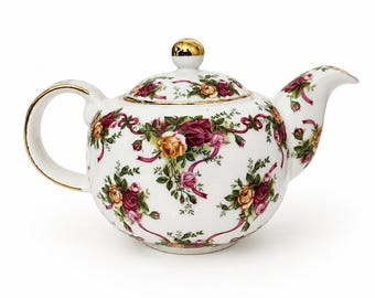 Theepot en deksel Old Country Roses (Classic III) van Royal Albert