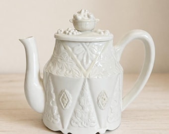 Figural Teapot & Lid Butler's Pantry by Lenox