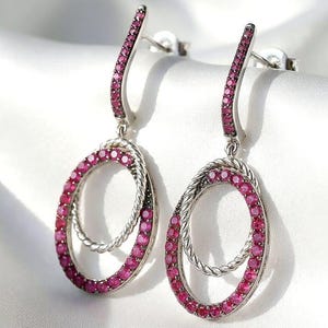 Eleganti orecchini ovali in argento con rubino naturale "Lady"