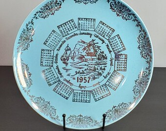 Vintage Taylor Smith TaylorTurquoise Pebbleford Speckled Blue Ceramic 1957 Calendar Plate