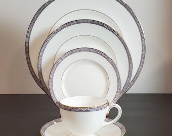 Wedgwood Palatia 5-Piece Place Setting - Cobalt Blue & Gold Greek Key Fine Bone China