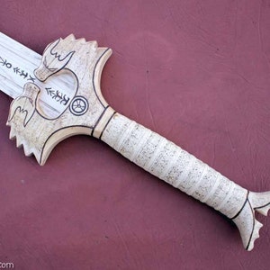 Wonder Woman&#39;s God-Killer Sword, Wood Replica Prop for Cosplay Costume Accessory Comic-Con Safe